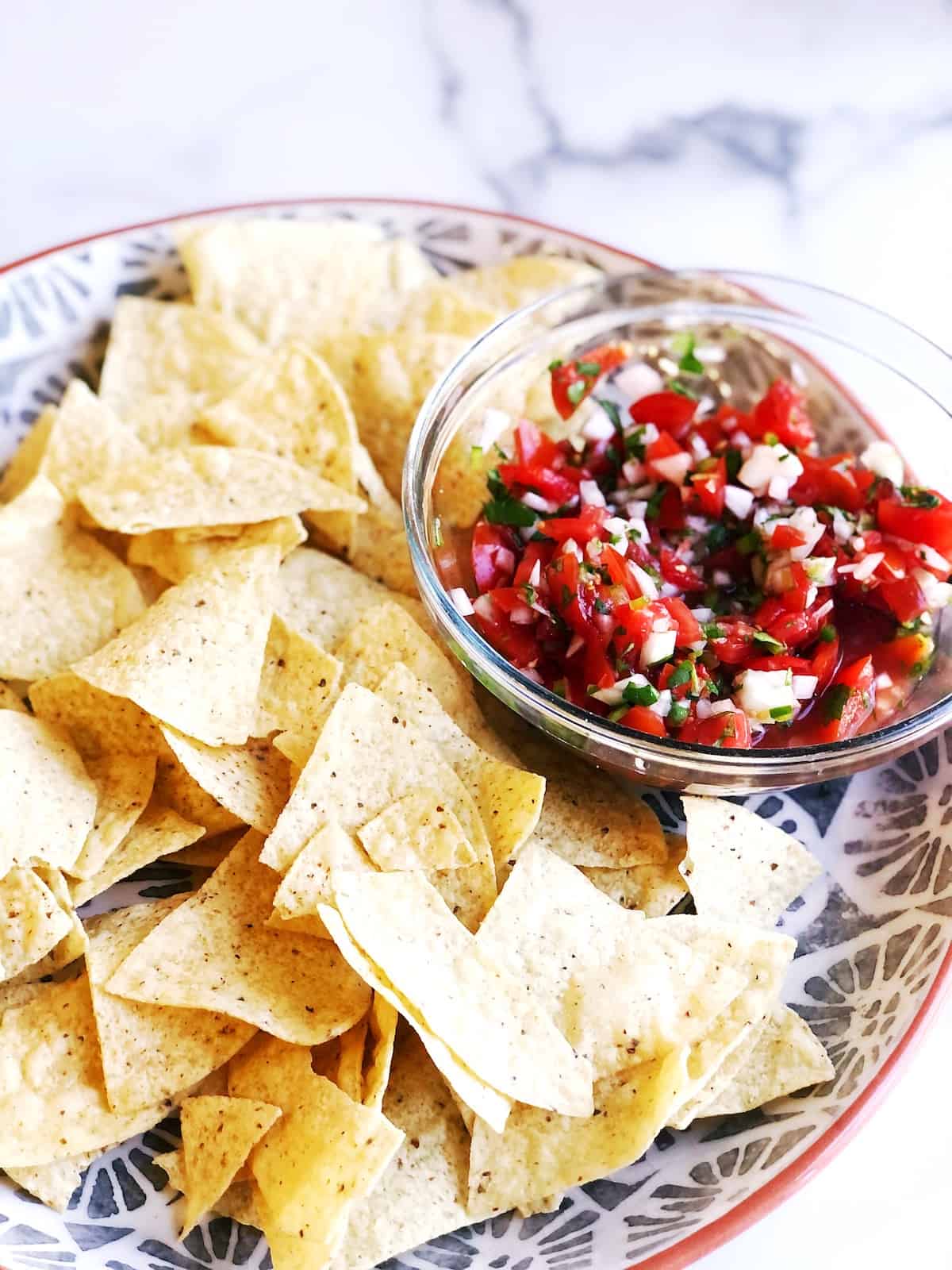 chips and pico de gallo