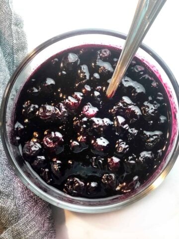 blueberry sauce closeup