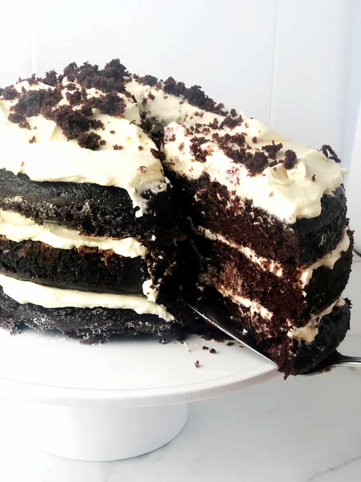 super moist chocolate cake with mascarpone frosting