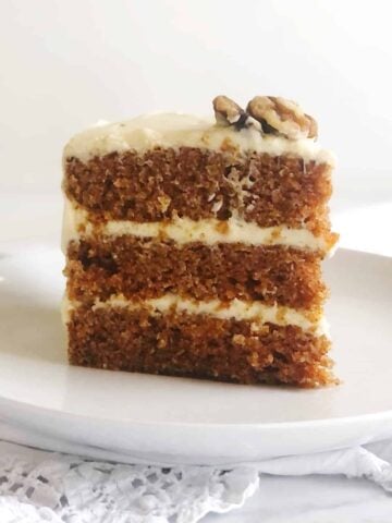 carrot cake slice