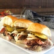 pulled pork sliders closeup