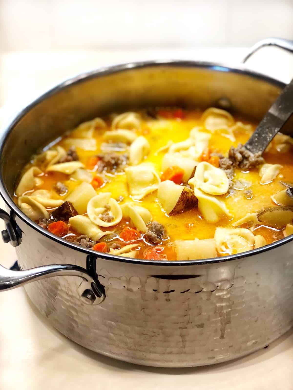 creamy sausage tortellini soup